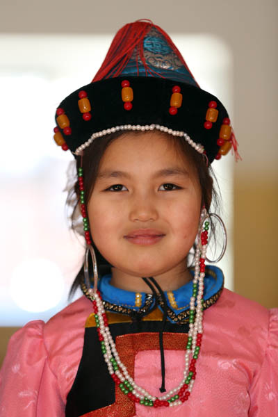 mongolia ethnic groups 